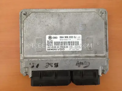 VOLKSWAGEN MOTOR BEYNİ 06A906033EJ