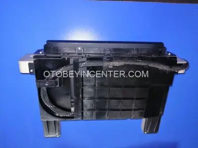 4M0857273A Audi Q7 Ekran