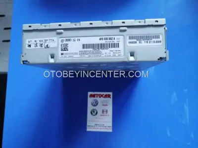 4F0035082A Audi Radyo Ünitesi