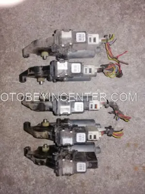 104420302 Skoda Octavıa Arka Sağ Sol Cam Motoru