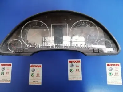 8E0920900N Audi A4 Gösterge Saati Audi A4 Kilometre Saati