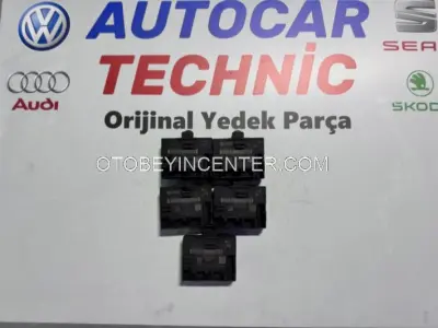 5Q0959593E 8K0959793M 8X0959793H 8T0959793P 8X0959792E Volkswagen Audi Seat Skoda Cam Kartları Kapı Beyinleri