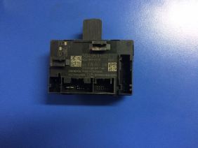 5q4959592e 5q4959593e kapı beyni kapı elektroniği cam modülü